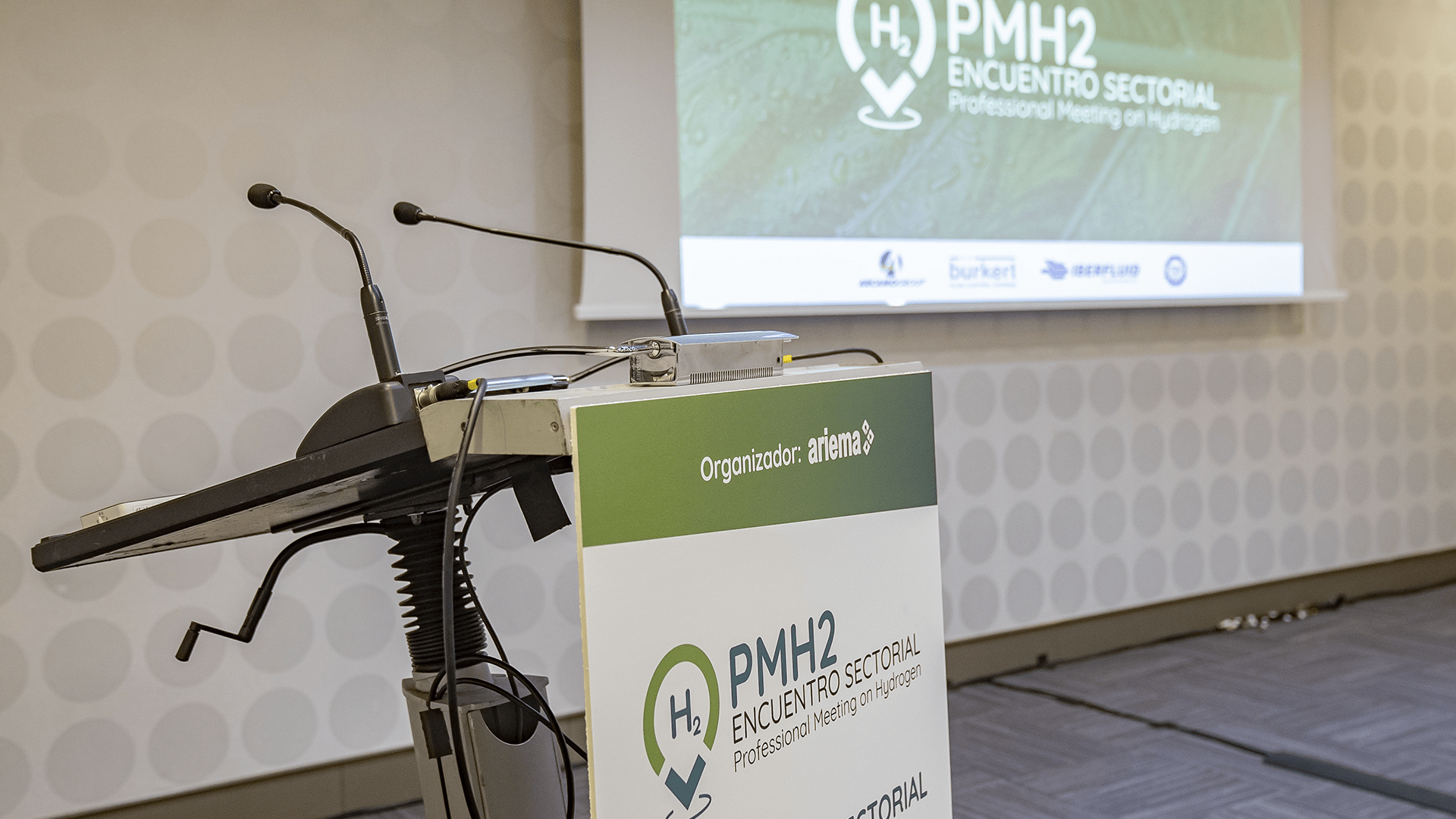 El V Encuentro Sectorial del Hidrógeno (PMH2) de Ariema refuerza su apuesta por el hidrógeno verde en España